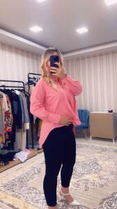 pembe gömlek