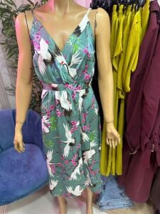 saten kuş baskılı elbise