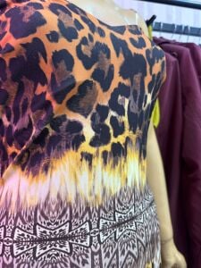 straplez leopar derin yırtmaçlı elbise