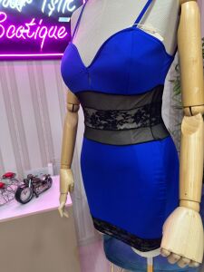 mini dekolteli elbise