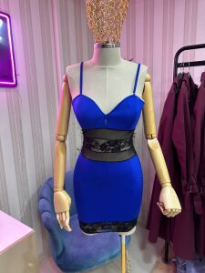 mini dekolteli elbise