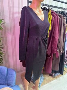 siyah pırıltılı elbise