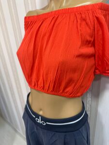 turuncu madonna yaka crop