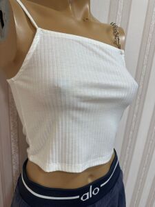 beyaz zincir detaylı crop