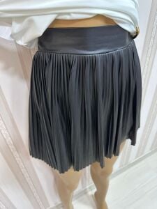 suni deri şortlu etek