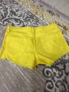 marka sarı mini şort