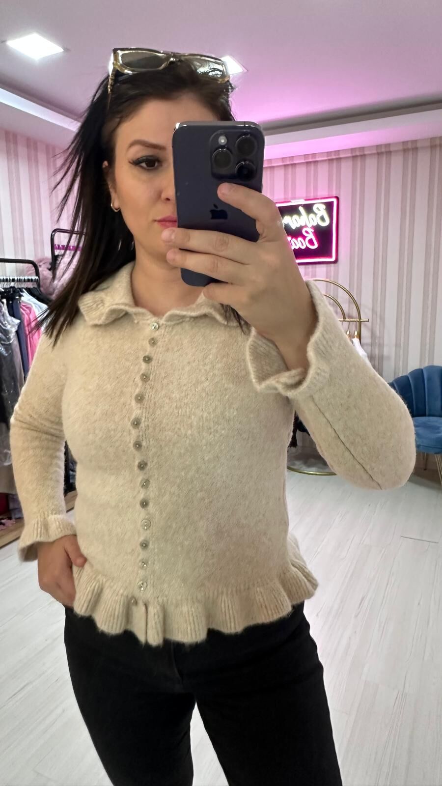 DÜĞMELİ HIRKA TAŞ RENK