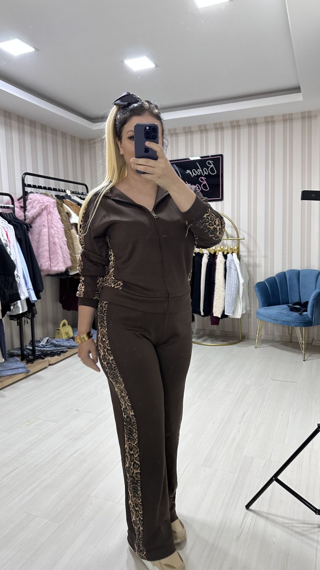 LEOPAR DETAYLI KAHVE İKİLİ TAKIM