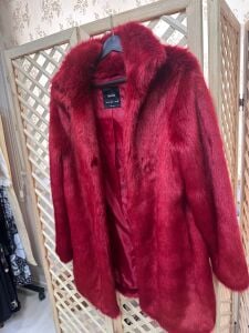 KIRMIZI ORTA BOY KÜRK MARKA