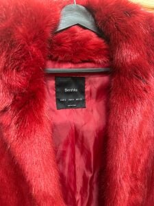 KIRMIZI ORTA BOY KÜRK MARKA